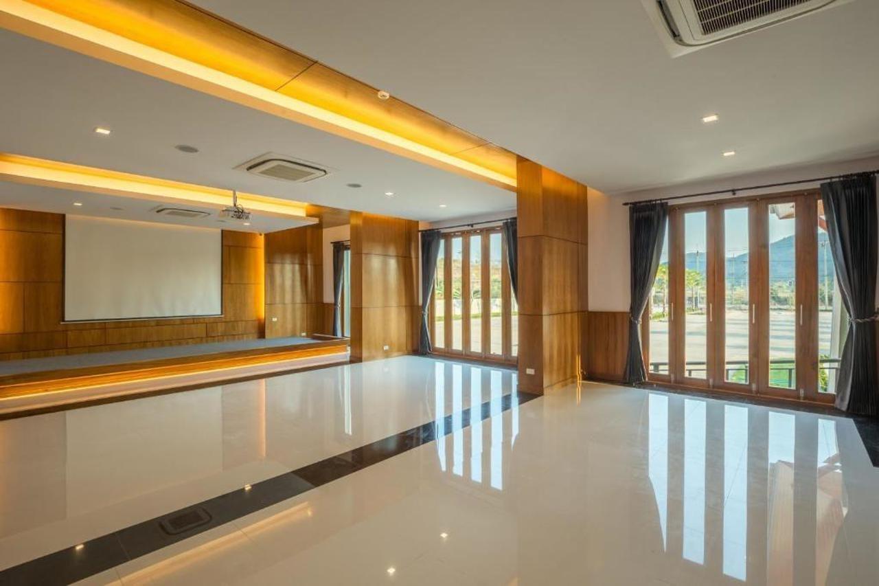 Sann View Hotel Thoeng Exterior foto